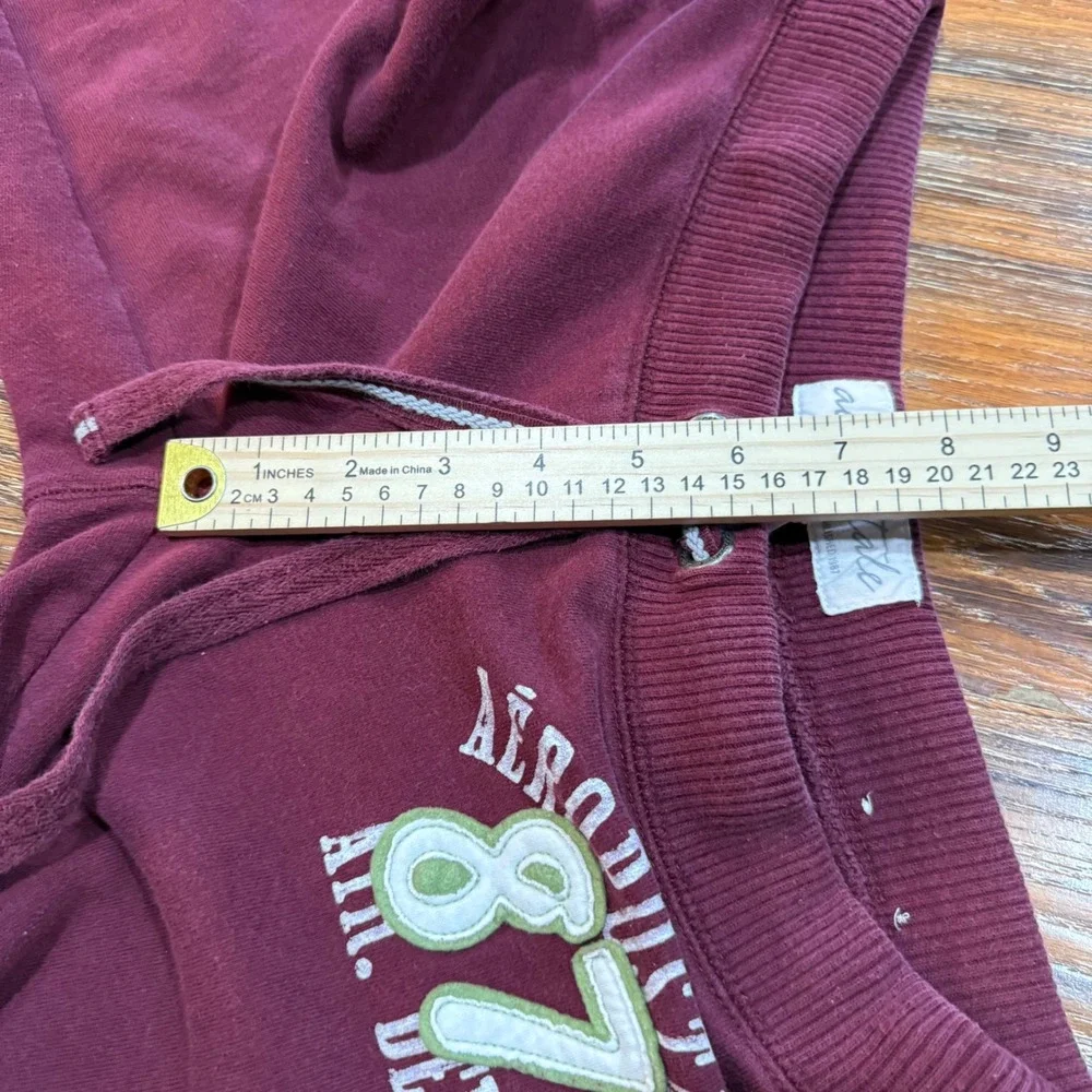 Y2K Aeropostale Womens XS Burgundy Cropped Sweatpants Back Logo Joggers Maroon